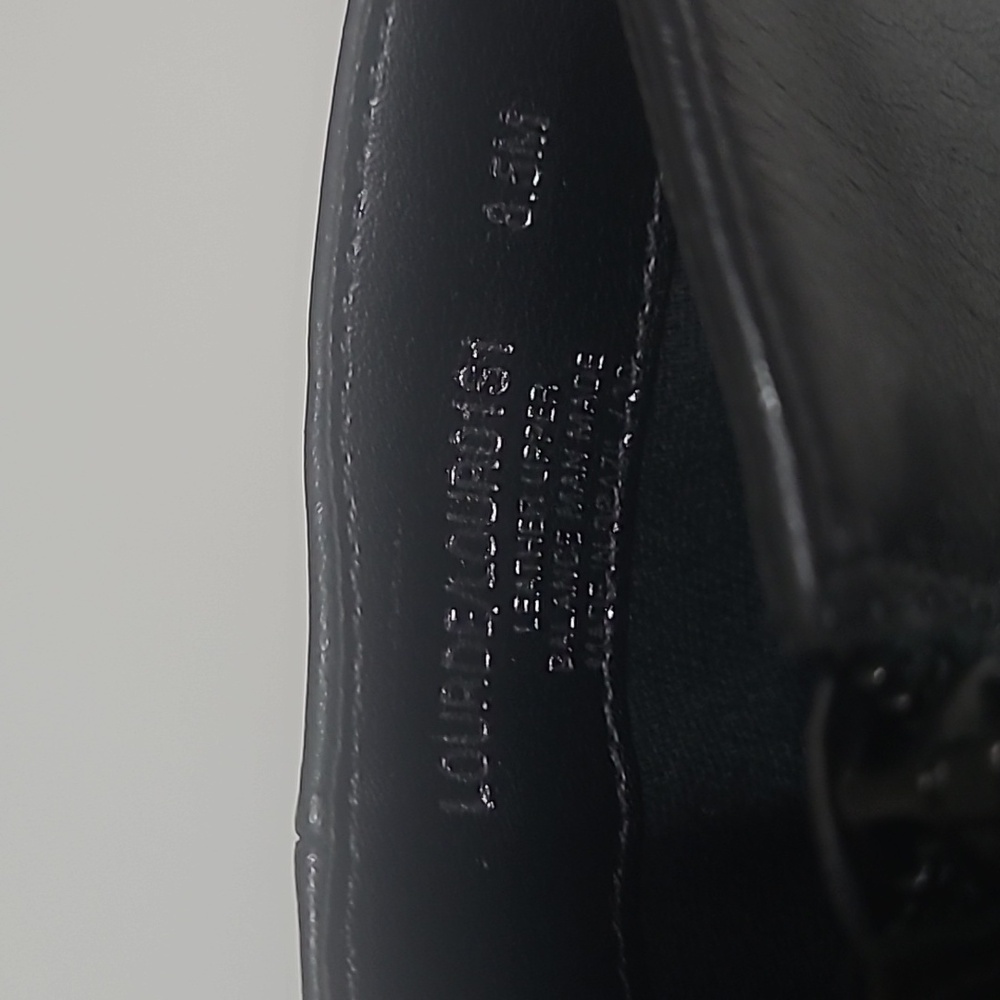 Elegant Black Women's Boots - Picture 2 of 9